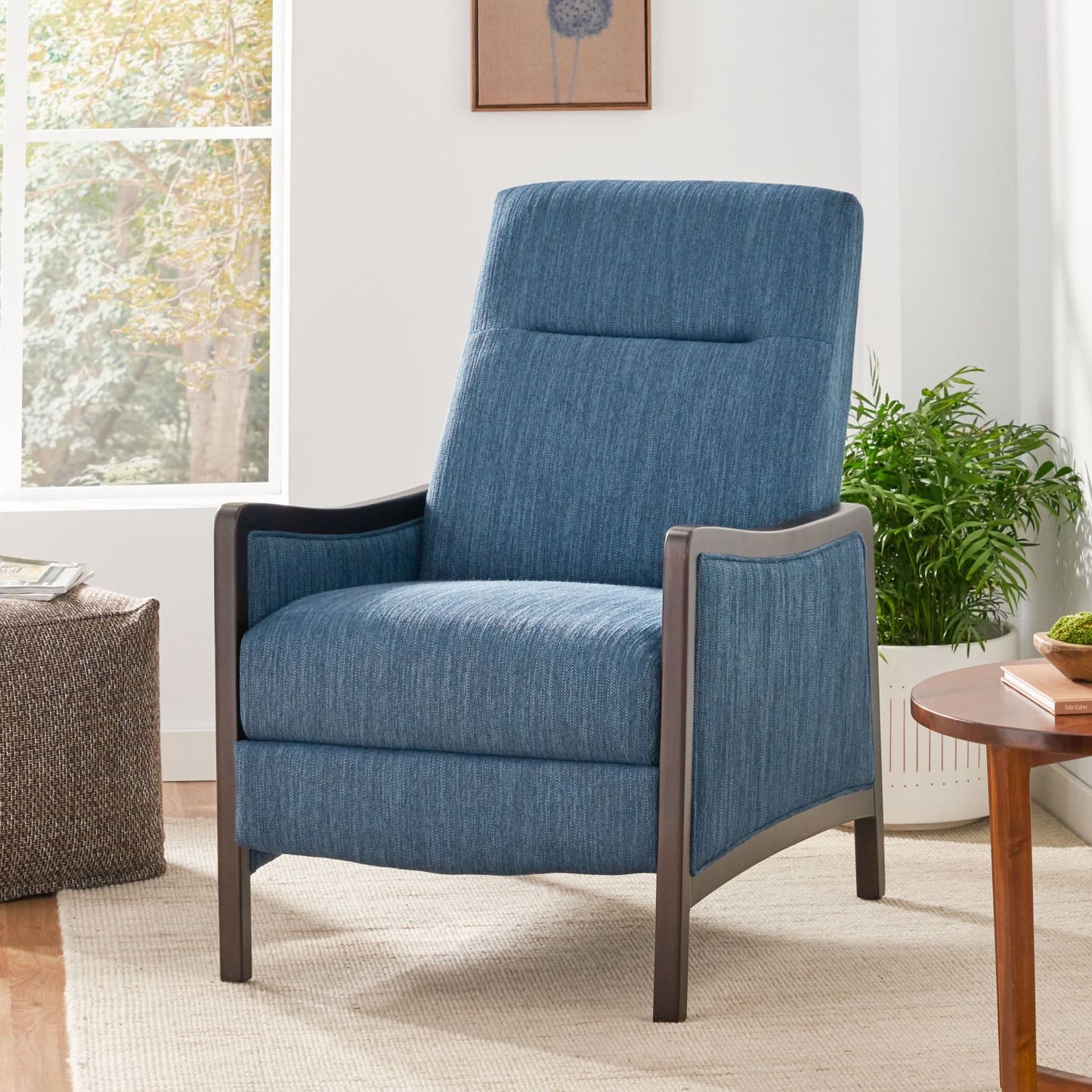 RECLINER CHAIR