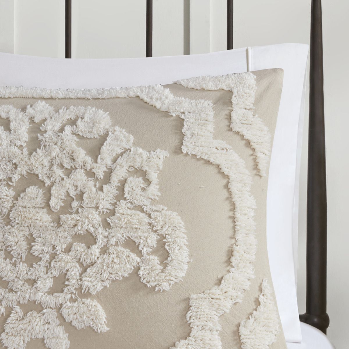 3 piece Tufted Cotton Chenille Damask Comforter Set