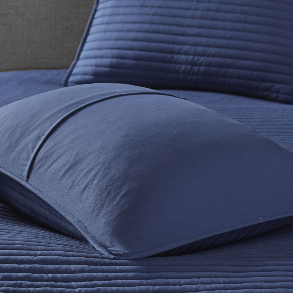 8 Piece Printed Seersucker Comforter and Quilt Set Collection