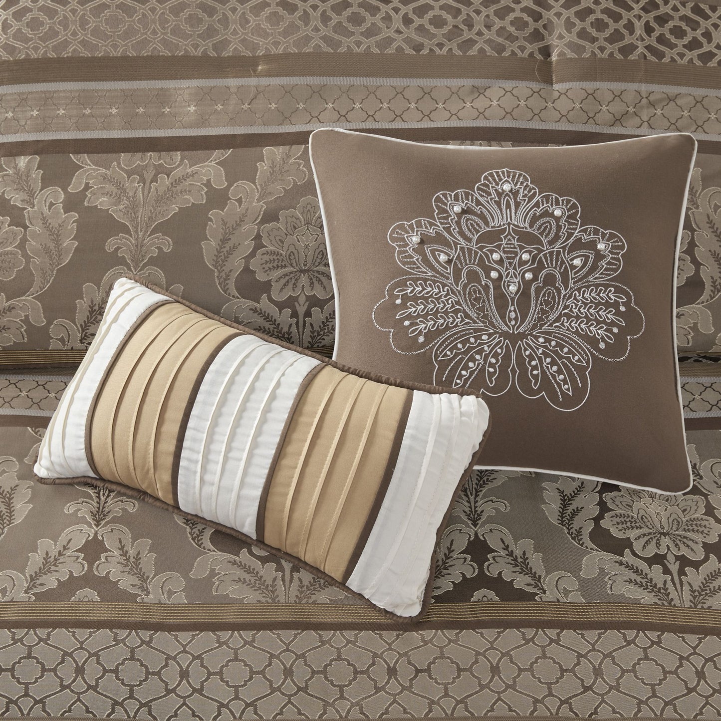 7 Piece Jacquard Comforter Set