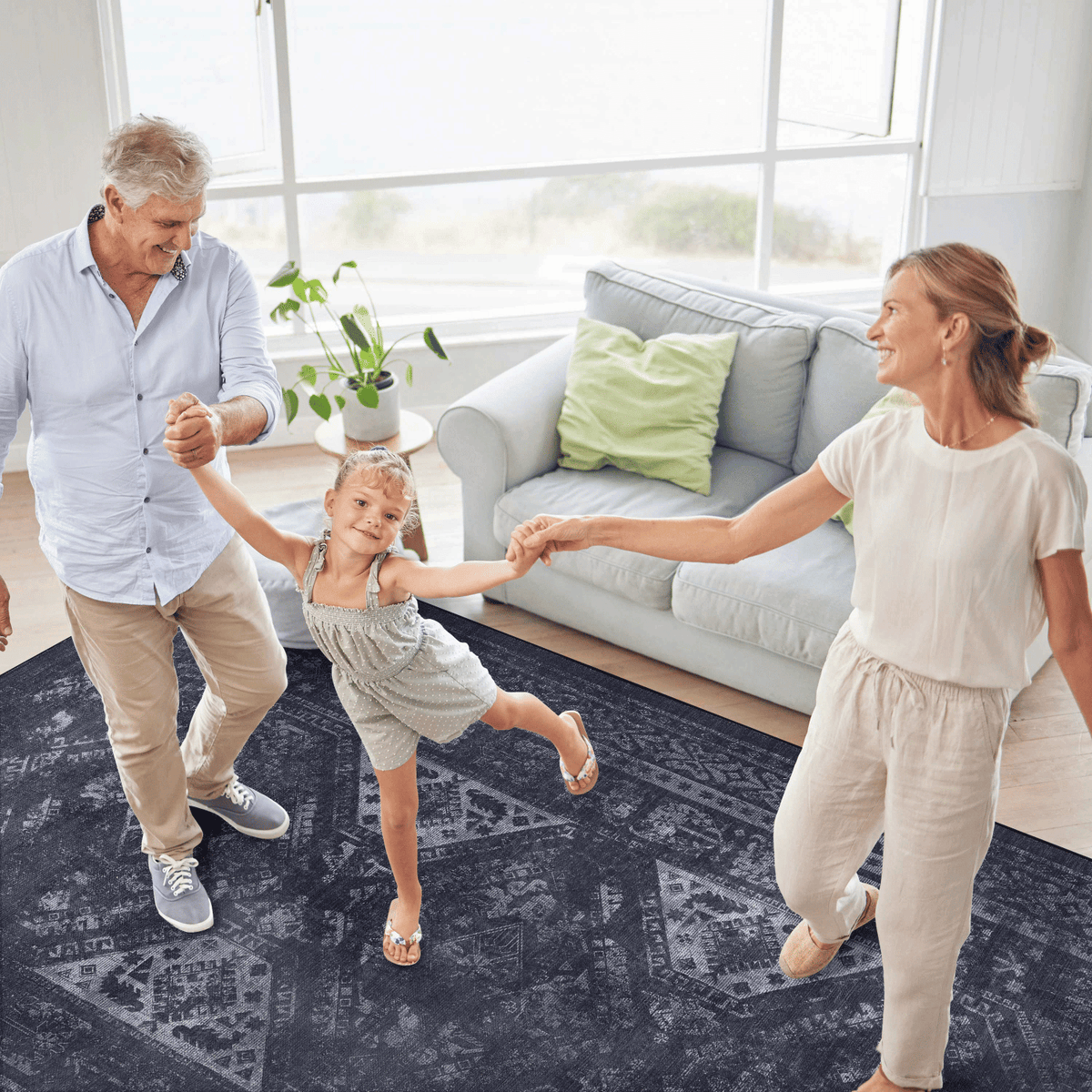 LOOM & LUXE Area Rug 5x8, Washable Rug, Low-Pile, Non-Slip, Non-Shedding, Foldable, Kid & Pet Friendly - Area Rugs for living room, bedroom, kitchen (Black/Gray, 5' x 8')